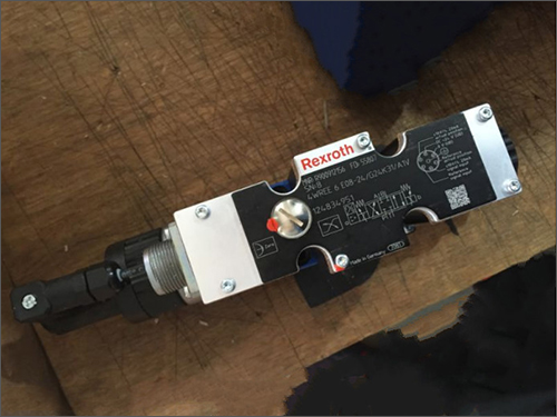 力士乐 Rexroth    R900920567 4WREE6E16-2X G24K31 A1V